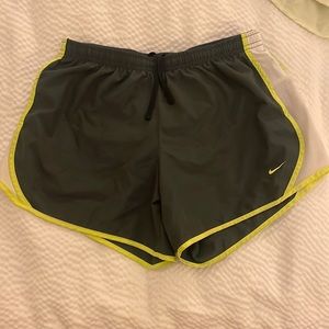 Nike Tempo Dri Fit Running Shorts XL